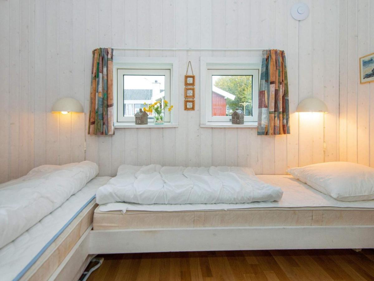 8 Person Holiday Home In Норборг Экстерьер фото